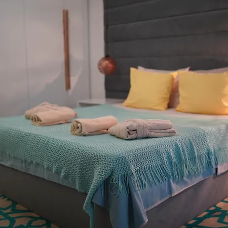 לינה וארוחת בוקר Horizon סקופיה